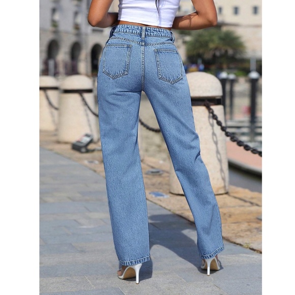 Rhinestone Embellished Light Wash Blue Straight Leg Jeans Denim - Picture 6 of 9